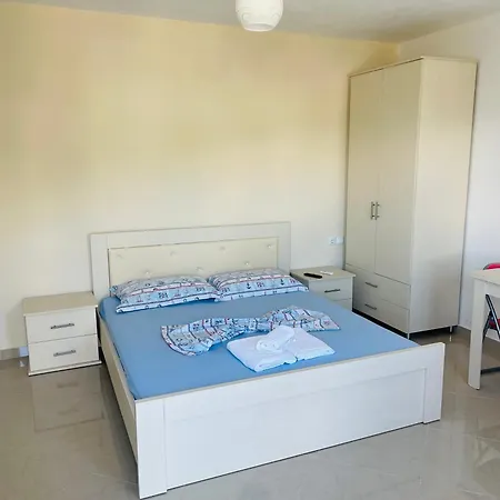 Vitamin Sea Apartment Sarande
